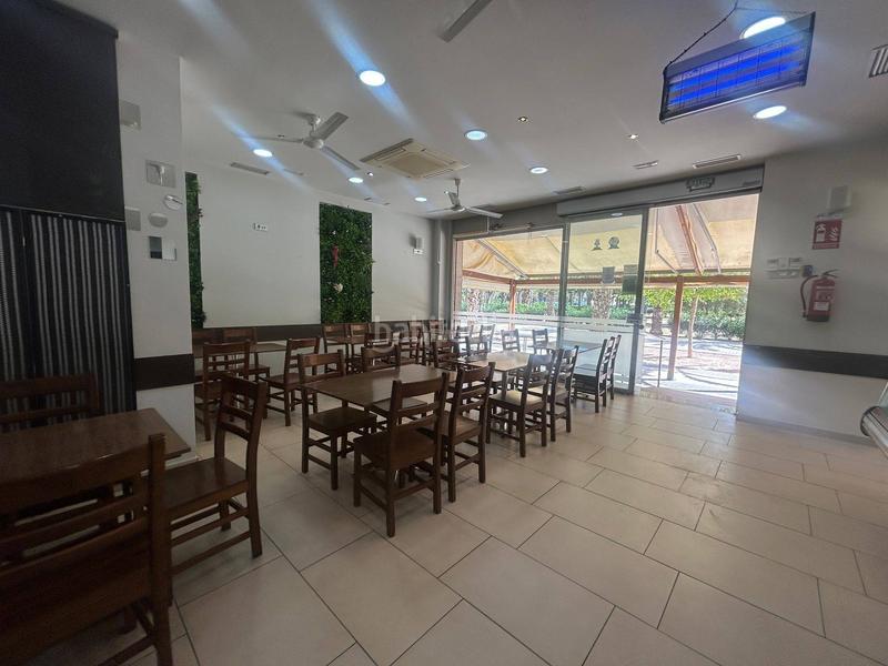 Foto 4e4b351e-ccd0-4e22-8020-fe4160932ba5. Rez-de-chaussée avec chauffage piscine dans Las Bayas Elche / Elx