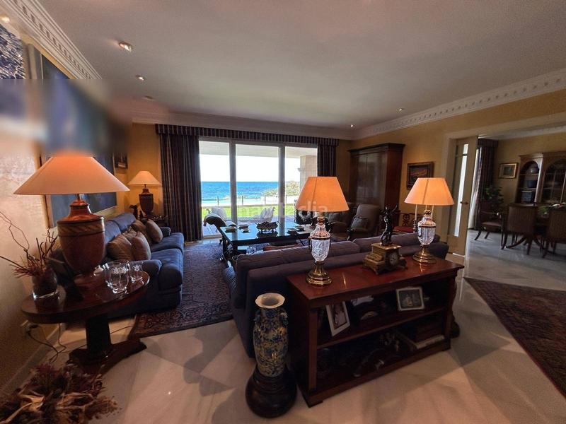 Foto 15162665-9c80-41f4-b09f-e10fec30b82b. Chalet , 7 dormitorios, 6 baños, 2 aseos, piscina, garaje, san juan , en Alicante