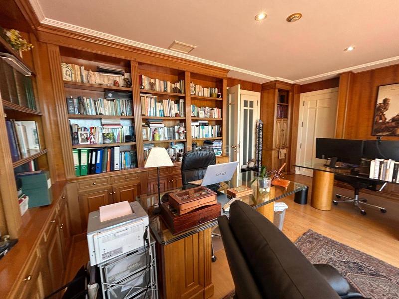 Foto 181cfe1d-b434-4043-923d-617463223188. Chalet , 7 dormitorios, 6 baños, 2 aseos, piscina, garaje, san juan , en Alicante