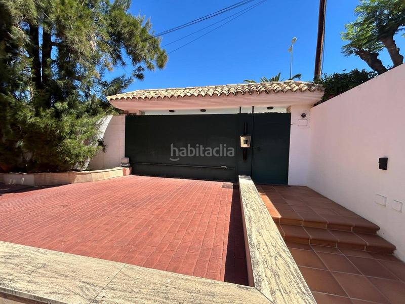 Foto 402a42f5-7b51-4a14-91c6-aa00bfaea94a. Chalet , 7 dormitorios, 6 baños, 2 aseos, piscina, garaje, san juan , en Alicante