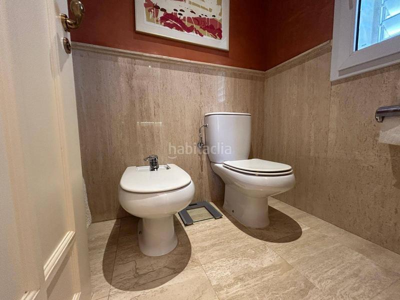 Foto 447c1027-c3ea-438e-b162-df457c3f3b03. Chalet , 7 dormitorios, 6 baños, 2 aseos, piscina, garaje, san juan , en Alicante