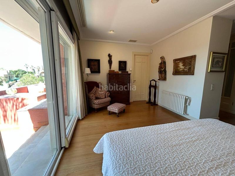 Foto 7bc99633-0ffa-4ceb-addc-72012e4b0d77. Chalet , 7 dormitorios, 6 baños, 2 aseos, piscina, garaje, san juan , en Alicante