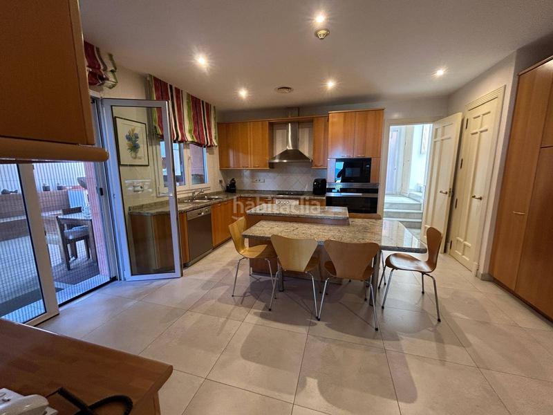 Foto 8282659d-ef34-4a93-848a-1512a9c4d2b4. Chalet , 7 dormitorios, 6 baños, 2 aseos, piscina, garaje, san juan , en Alicante