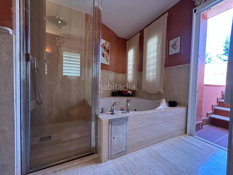 Foto a721fa5e-6b1b-4a4e-8b14-7216b2dd0079. Chalet , 7 dormitorios, 6 baños, 2 aseos, piscina, garaje, san juan , en Alicante