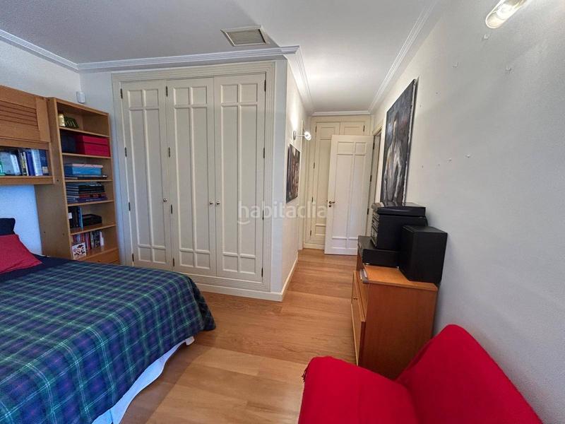 Foto e5c24707-c606-4a34-94f5-1e1a3368ecab. Chalet , 7 dormitorios, 6 baños, 2 aseos, piscina, garaje, san juan , en Alicante