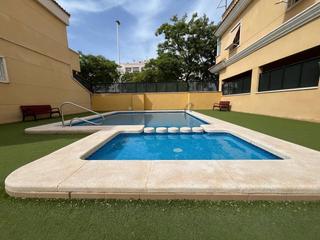 Casa  Avenida del altet. Bungalow, 4 dormitorios, 3 baños, piscina, parking, altabix ,elc