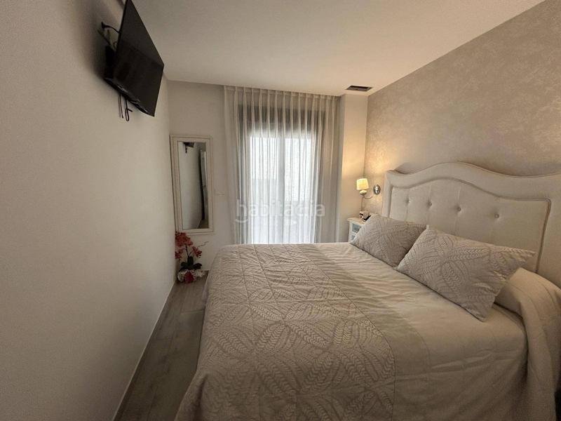 Foto a17c4d29-fa78-4c49-be35-678b5fd6f773. Pis amb piscina a El Travaló - Martínez Valero Elche / Elx