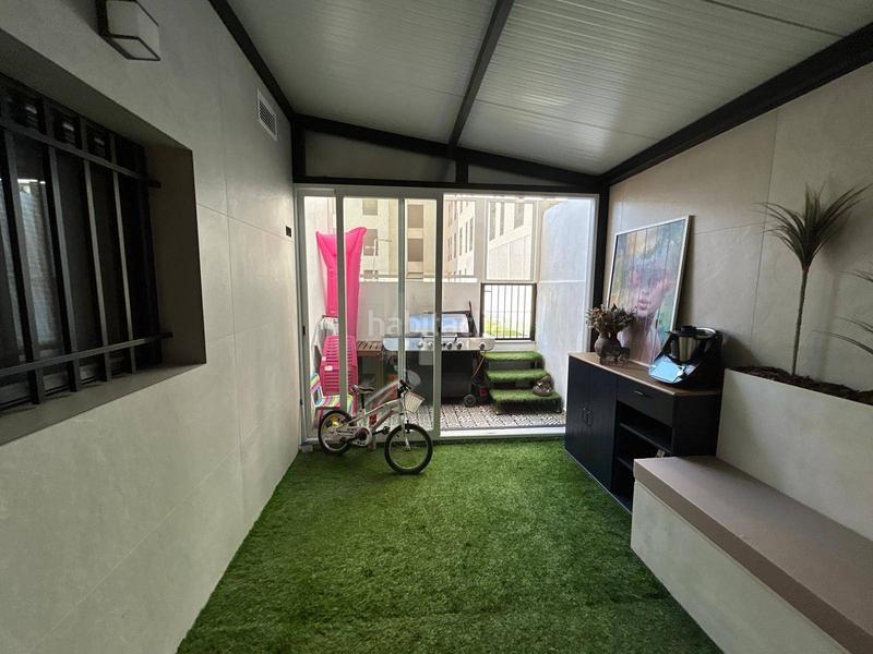 Foto a9f157ec-f77e-46f5-84ee-23c1b8e80817. Pis amb piscina a El Travaló - Martínez Valero Elche / Elx