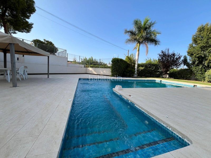 Foto 1d4b3e74-b108-4659-b8f0-b1fc69bb6532. Xalet amb aparcament piscina a Peña de las Águilas Elche / Elx