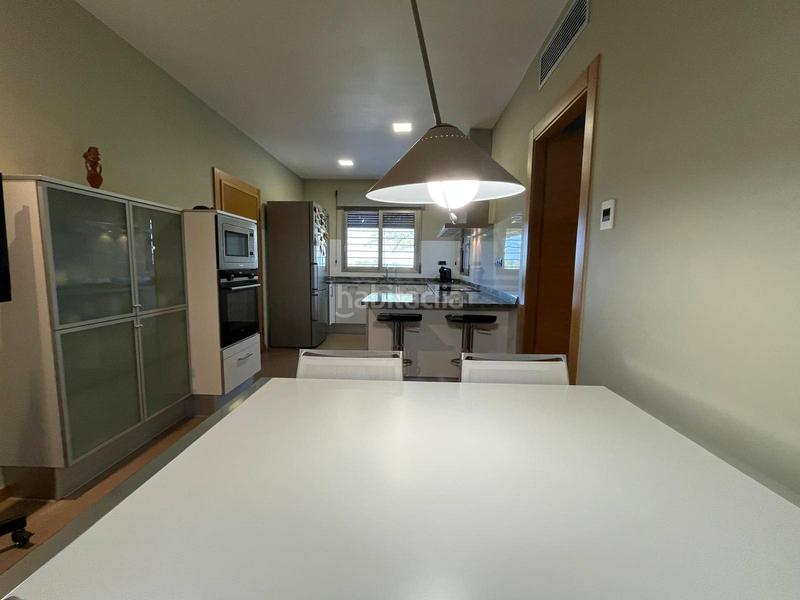 Foto 4a810bcf-de8e-4d17-9c9c-f863a39da2e0. Chalet mit parking pool in Peña de las Águilas Elche / Elx