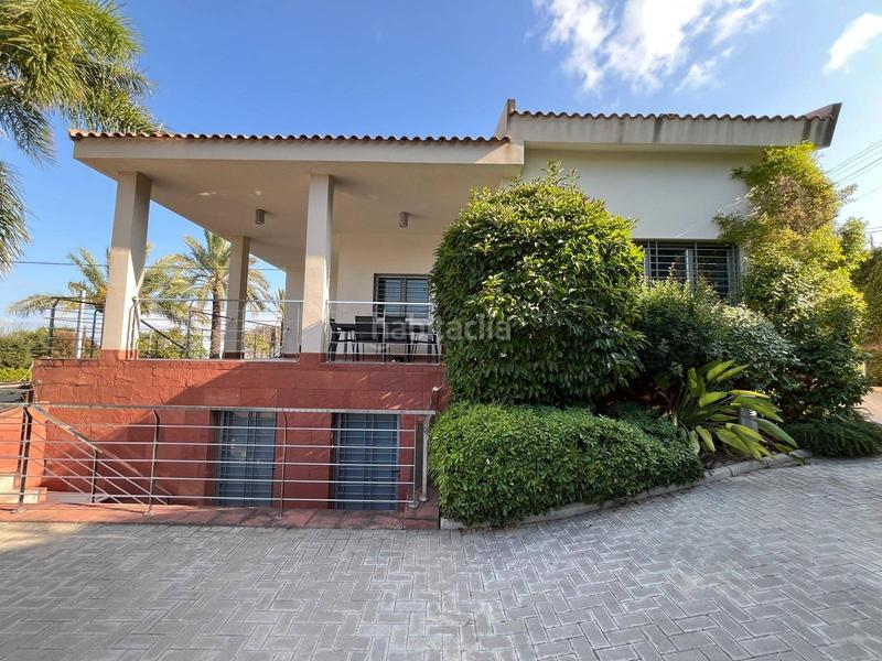 Foto 95bd3084-f6ac-4614-890e-a3b2c280714e. Chalet mit parking pool in Peña de las Águilas Elche / Elx