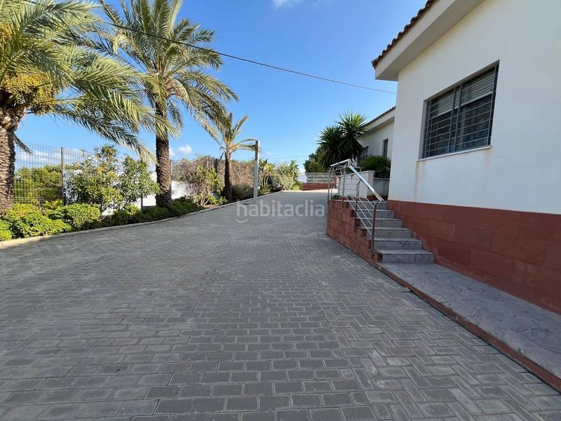 Foto c8bd624c-e8b2-488a-bb9d-81c652cc9118. Chalet mit parking pool in Peña de las Águilas Elche / Elx