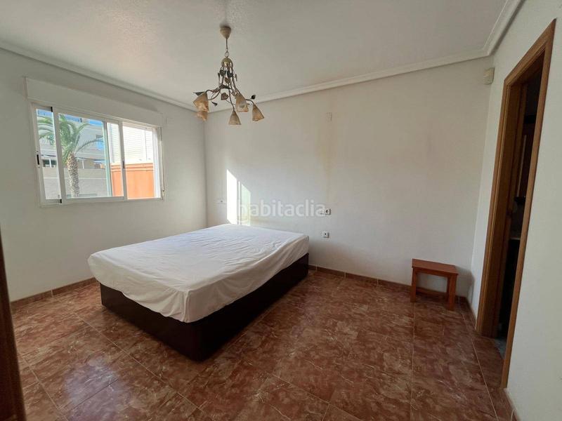 Foto e4e07bd3-a96e-43de-829e-df5c766ff9a2. Casa con parcheggio in El Travaló - Martínez Valero Elche / Elx