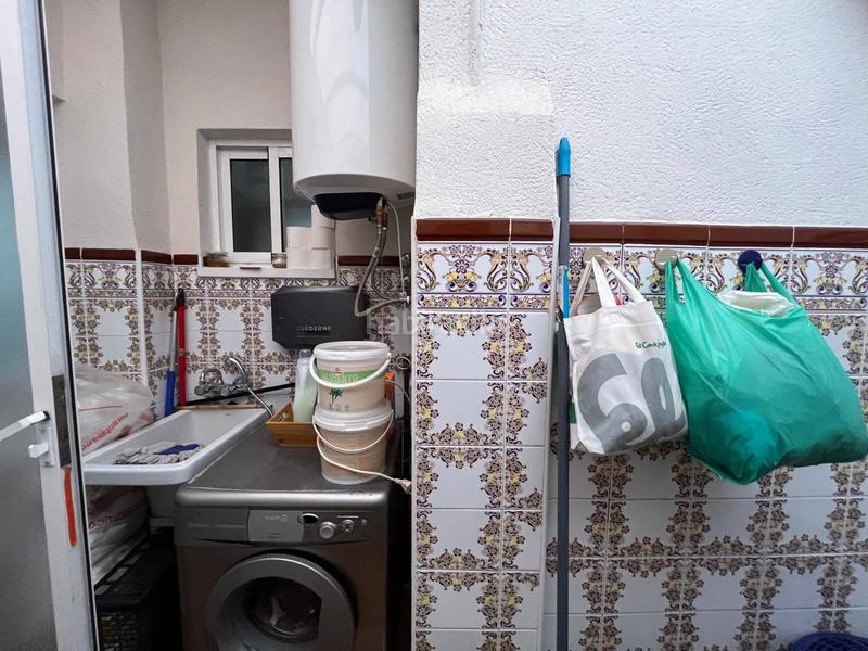 Foto f369d186-a2fc-479a-8757-f17756dbae6d. Casa con parcheggio in El Travaló - Martínez Valero Elche / Elx