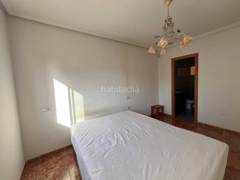 Foto fdddead0-4d9e-4e53-980f-f3c7cc8569e7. Casa con parcheggio in El Travaló - Martínez Valero Elche / Elx