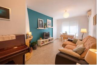 Pis  Calle de diego fuentes serrano. Piso, 3 habitaciones, 2 baos, sector v, elche