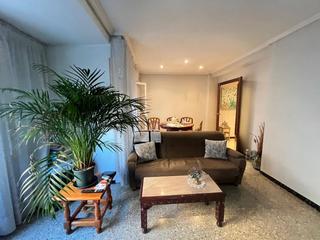 Pis  Passeig nit de l'alb. Piso, 3 habitaciones, 1 bao, carrus, elche