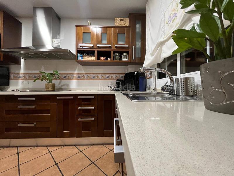 Foto fb5c00ea-a5f1-48c9-8ebb-71e4ba8b58b5. Duplex avec parking piscine dans Ciutat Jardí - Torreta Verdí Elche / Elx