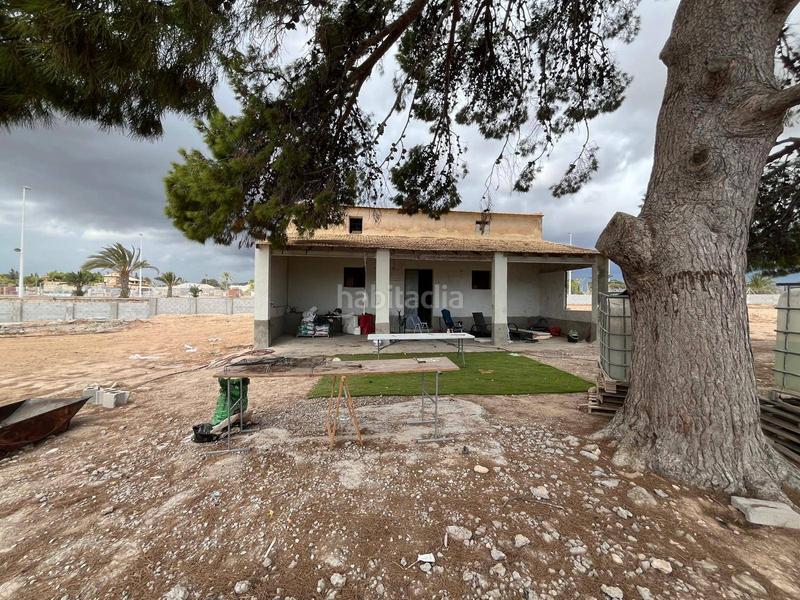 Foto 3de0ca7f-db5b-4971-b7de-08268cf06d67. Xalet amb aparcament a Jubalcoi Elche / Elx