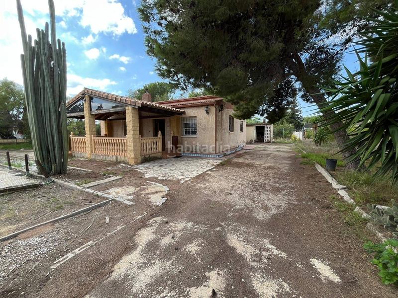 Foto f62f251b-fa48-437e-8979-b9f1abf85e5b. Chalet dans Torrellano Elche / Elx