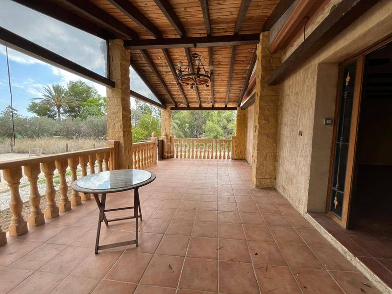 Foto f7b38caf-b4fd-4194-ac2b-93f2d7ab1a21. Chalet dans Torrellano Elche / Elx