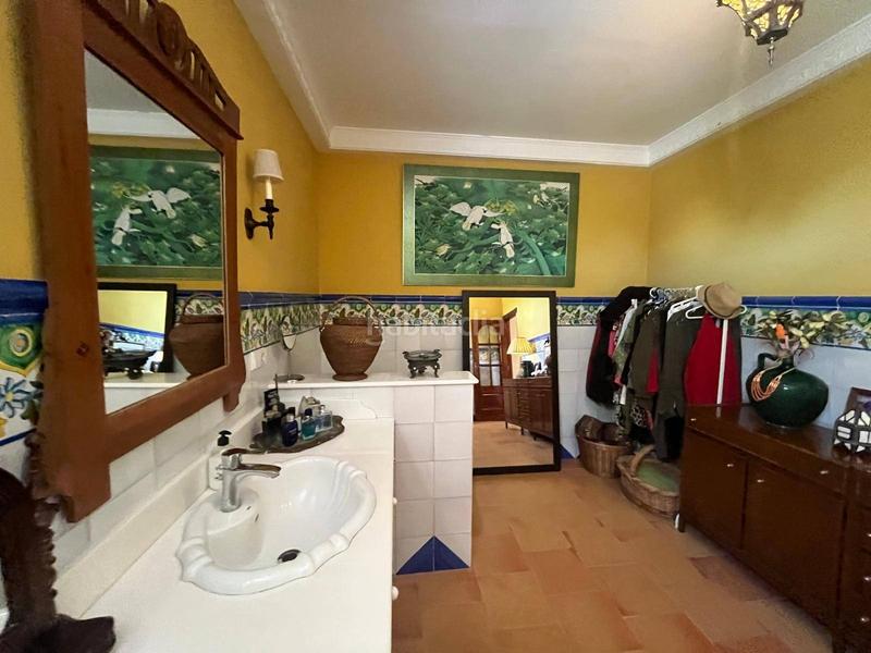 Foto 33755de8-37c3-4f68-930e-2eb178950549. Xalet amb aparcament piscina a La Algoda - Matola - Llano de San José Elche / Elx