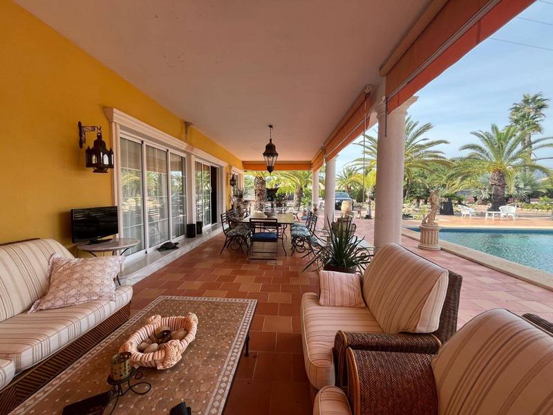 Foto 4cdb564e-ae38-41dd-853d-75ca43d99223. Xalet amb aparcament piscina a La Algoda - Matola - Llano de San José Elche / Elx