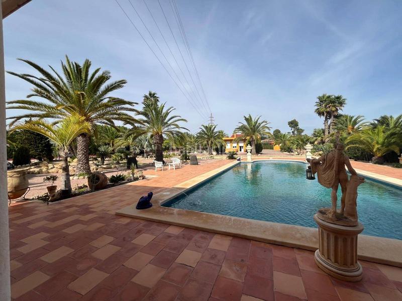 Foto ccfb082a-2367-42ac-b892-ee0966c4d86d. Xalet amb aparcament piscina a La Algoda - Matola - Llano de San José Elche / Elx