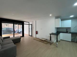 Lloguer Planta baixa  Calle salazar alonso. Planta baja, 2 habitaciones, 1 baño, patio, terraza, centro, elc