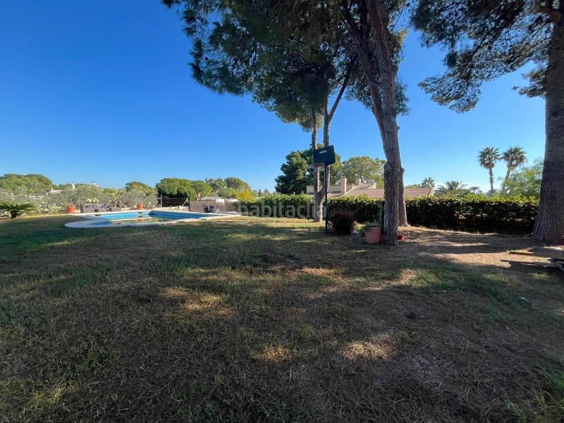 Foto a11b176a-8bd7-454b-9a13-9ae52d1f7c8a. Chalet  , 4 habitaciones, 3 baños, piscina, parking, Valverde , elche en Elche / Elx