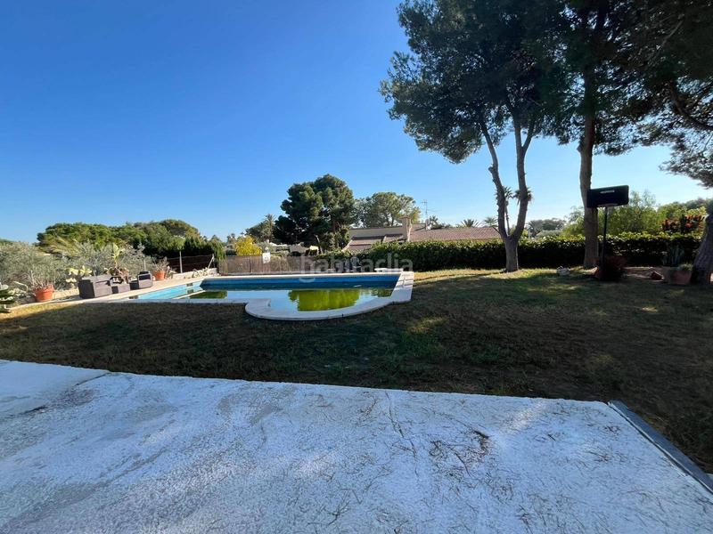 Foto e7d2bbd0-f983-4885-976b-cf442ceb6517. Chalet  , 4 habitaciones, 3 baños, piscina, parking, Valverde , elche en Elche / Elx