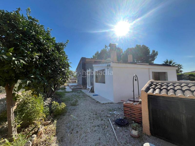 Foto fadaeac5-c36d-473c-ac18-4056518bd424. Chalet  , 4 habitaciones, 3 baños, piscina, parking, Valverde , elche en Elche / Elx