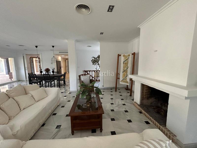 Foto 02a6d962-cee8-4fab-9709-d411d30ad2eb. Chalet con riscaldamento parcheggio piscina in Alicante golf Alicante