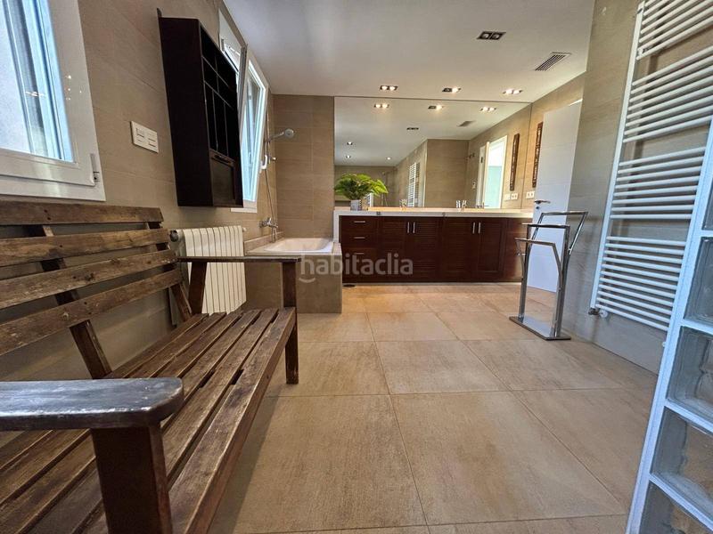 Foto 13990ca8-4576-4fb5-b8e9-78f4e2e37bf0. Chalet con riscaldamento parcheggio piscina in Alicante golf Alicante