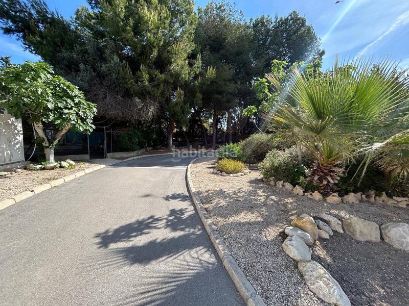 Foto 23fb90d2-d14a-465f-a127-c421edad7241. Chalet con riscaldamento parcheggio piscina in Alicante golf Alicante