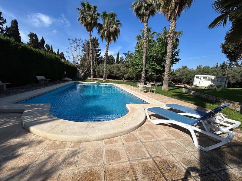 Foto 28f1ea95-e043-44ba-bc14-6a0efe3a946a. Chalet con riscaldamento parcheggio piscina in Alicante golf Alicante