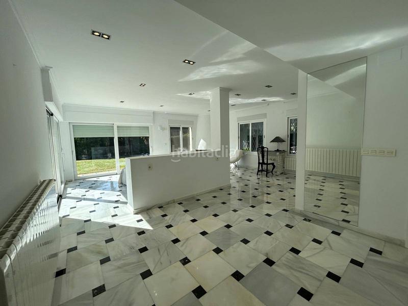 Foto 3011a05c-aa77-4948-8d21-98c46bf68750. Chalet con riscaldamento parcheggio piscina in Alicante golf Alicante