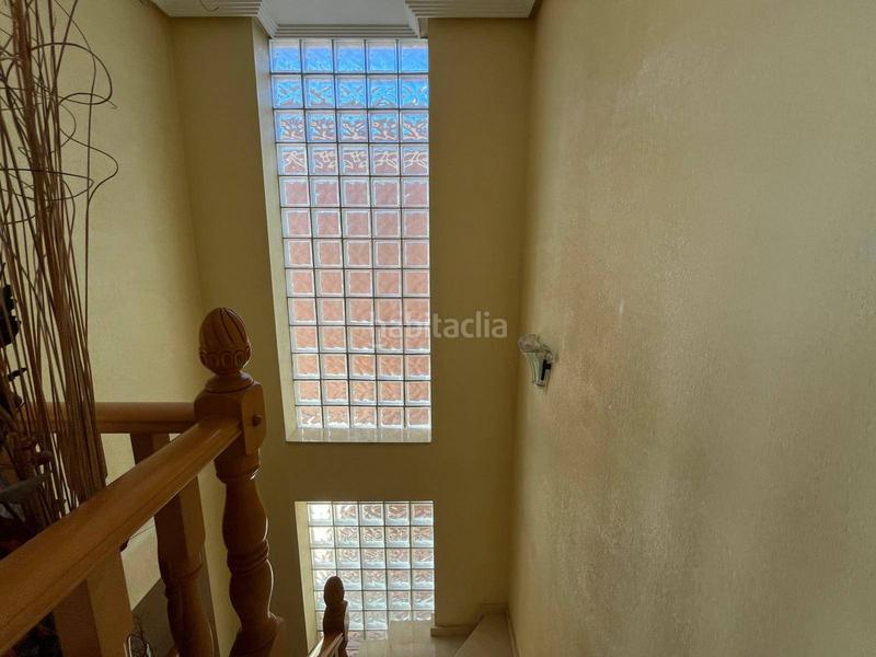 Foto 0d665f37-a965-47b6-9934-9ae6142793c5. Chalet avec parking piscine dans Jubalcoi Elche / Elx