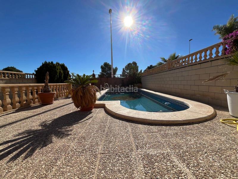 Foto 63ec8a9c-898b-4bf2-856b-3f73373db17a. Chalet avec parking piscine dans Jubalcoi Elche / Elx