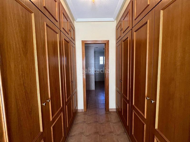 Foto 6b5e360e-d0ce-4872-ad18-1d249fa0bd07. Chalet avec parking piscine dans Jubalcoi Elche / Elx