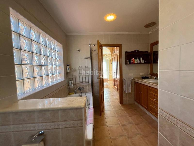 Foto de504cfa-e4bd-43d9-8cf1-1c4bee3f2e31. Chalet avec parking piscine dans Jubalcoi Elche / Elx