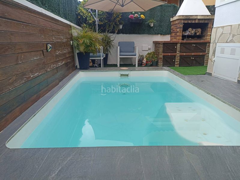 Foto 147bfa85-c2e6-4e70-927c-463e96a8e6ed. Casa adossada amb piscina a Valverde Elche / Elx