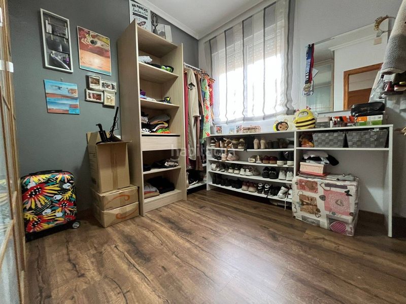 Foto 2d160383-8483-4974-920b-2749cf0f367d. Casa adossada amb piscina a Valverde Elche / Elx