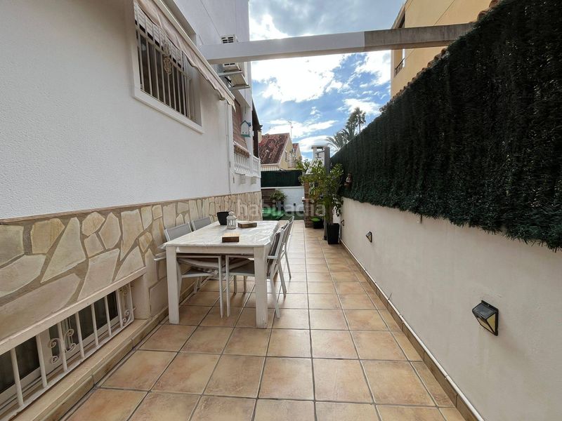 Foto 40345334-b204-4e38-9a7f-e83397103318. Casa adossada amb piscina a Valverde Elche / Elx