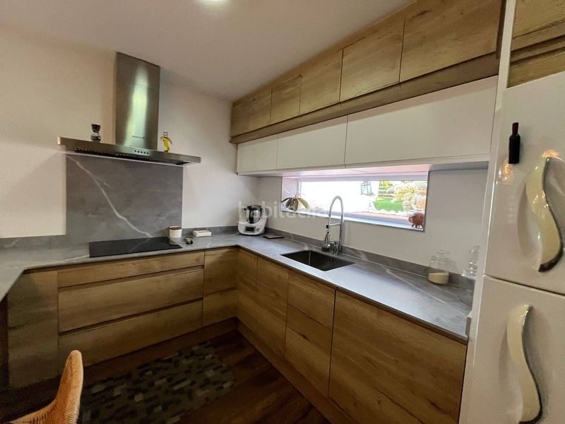 Foto 4893de57-b966-4c9a-a1e8-9b4860a53b82. Casa adossada amb piscina a Valverde Elche / Elx