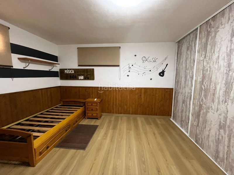 Foto 9f7ce566-5a27-4c76-8110-19260c459c83. Casa adossada amb piscina a Valverde Elche / Elx