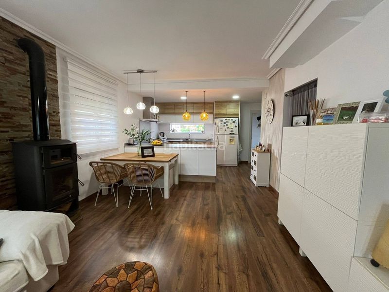 Foto bc017951-d101-4893-b9ea-7b1f48791727. Casa adossada amb piscina a Valverde Elche / Elx