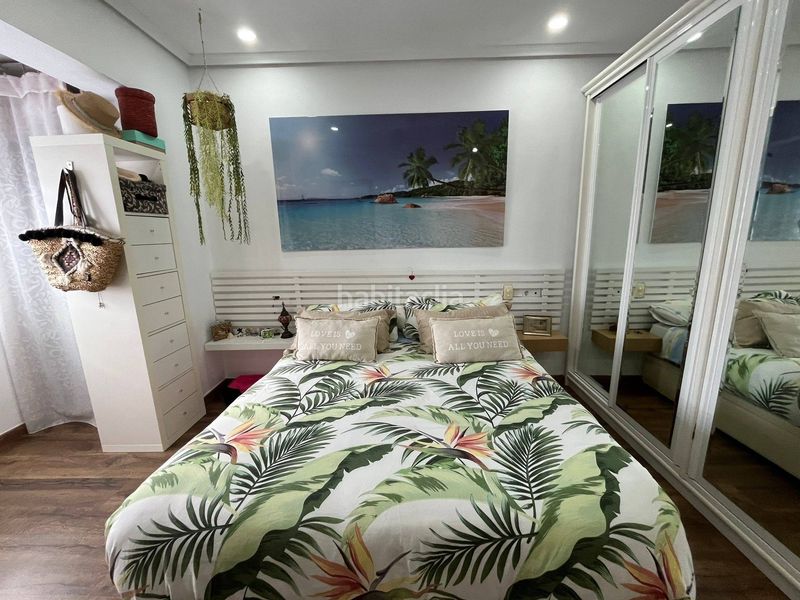 Foto c9125594-3189-484a-a93b-f3623e5378ab. Casa adossada amb piscina a Valverde Elche / Elx