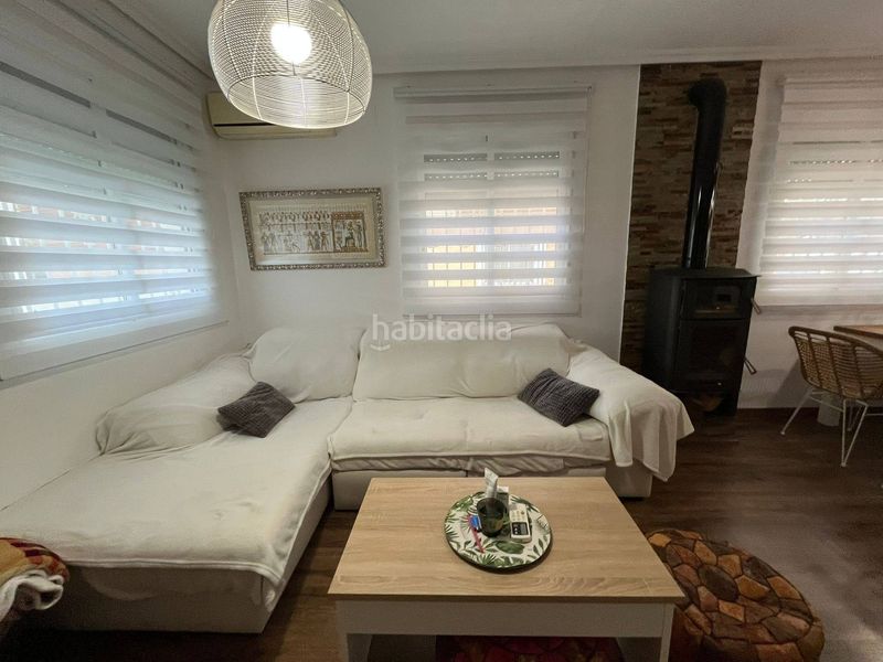 Foto ee702196-6e64-4784-afb1-737b9d647c9a. Casa adossada amb piscina a Valverde Elche / Elx