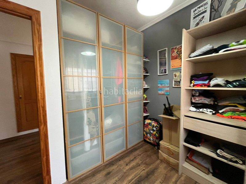 Foto fa996b01-0e4a-4db1-bd34-a3a5838d4ec8. Casa adossada amb piscina a Valverde Elche / Elx